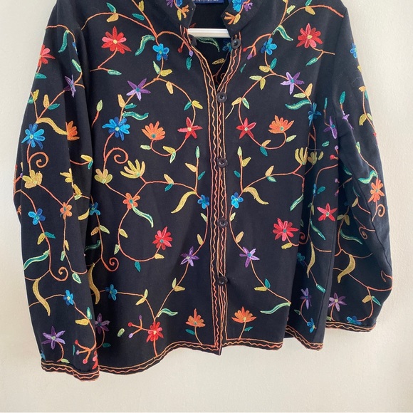 Vintage Willow Ridge Black Floral Embroidered Button Up Jacket - Picture 3 of 7